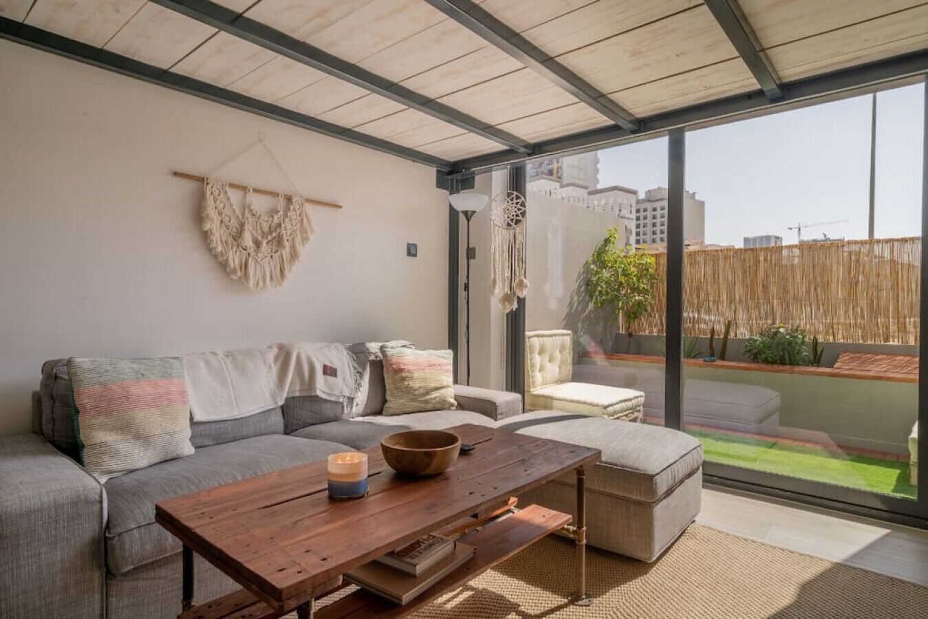 Fernseher, Stereoanlage