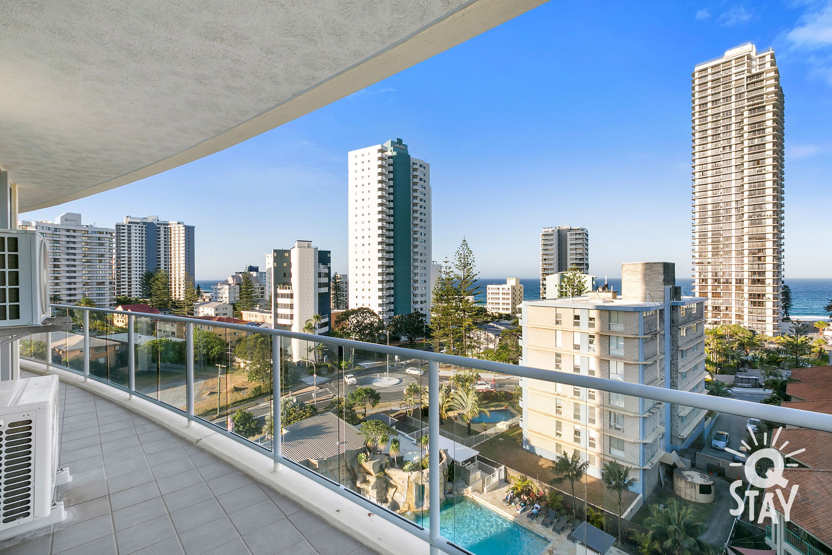 3 Bedroom Unit with Sea Views in Surfers Paradise — image 13