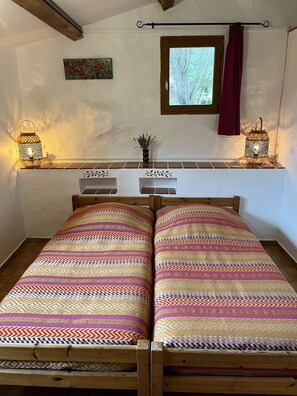 4 chambres, Wi-Fi gratuit, draps fournis