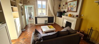 Charming Duplex in Historic Meung-sur-Loire, Near Loire à Vélo & Chùteau