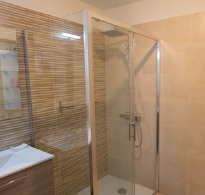 Dusche, Haartrockner