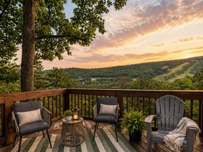 Property grounds - Situated in the Tree Tops w/ Unbelievable Ski Slope Views Community Pool Access (Seasonal) Hot Tub (McGaheysville)