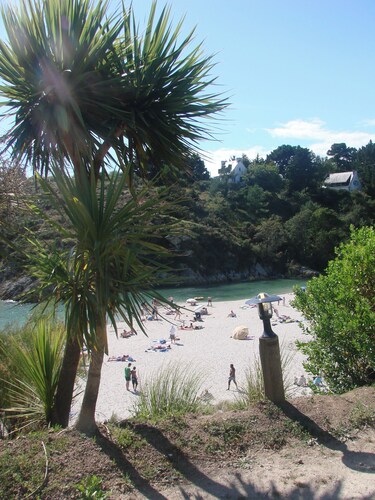 Nice quiet house, only a few yards away from the Rospico beach