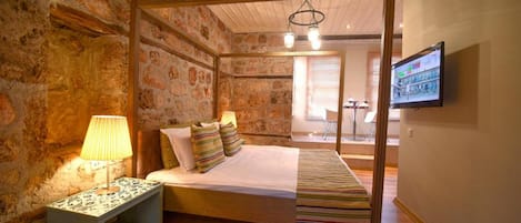 Studio | Bureau, fer et planche à repasser, Wi-Fi gratuit, draps fournis