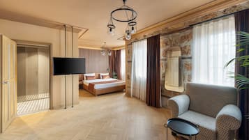 Dobbeltrom – superior | Skrivebord, strykejern/-brett, wi-fi (inkludert) og sengetøy