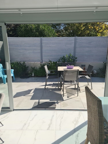 charmante maison individuelle au calme et confort au coeur de Rochefort 