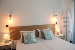 1 bedroom, desk, iron/ironing board, travel cot