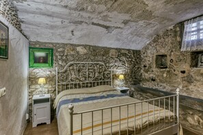 4 Schlafzimmer, Bügeleisen/Bügelbrett, kostenloses WLAN, Bettwäsche