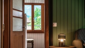 Uklassifisert bilde, 5 av 44, knapp