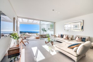 TV og strømmetjenester