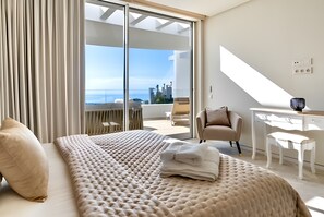 3 chambres, fer et planche à repasser, Wi-Fi gratuit, draps fournis