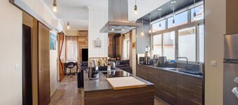 Apartment 'Home Away From Home' with Balcony & Wi-Fi