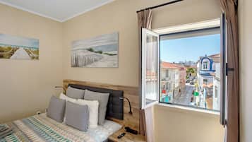 1 chambre, fer et planche Ă repasser, Wi-Fi gratuit, draps fournis