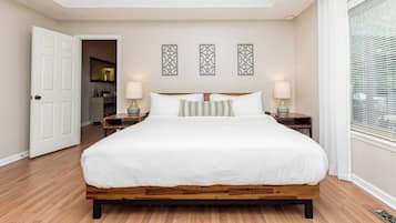 3 camere, una scrivania, ferro/asse da stiro, Wi-Fi gratuito