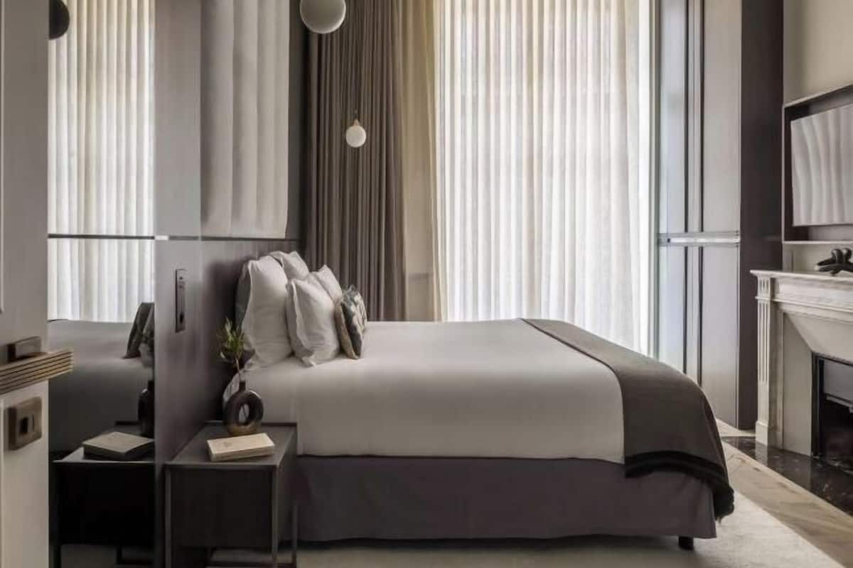Premium bedding, pillowtop beds, in-room safe, laptop workspace