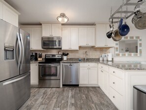 Microwave, dishwasher
