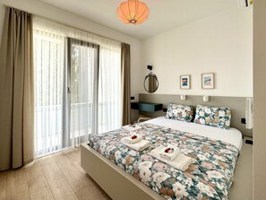 Superior Double Room | Free WiFi, bed sheets - Be Bold Hostel (Antalya)