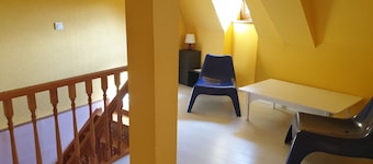 RIQUEWIHR, Large house dating from 1520 with 13 bedrooms. Rental Laure + Ryan