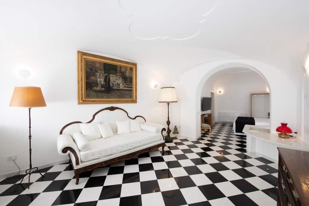 Suite, vista mare | 1 camera, una cassaforte in camera, insonorizzazione