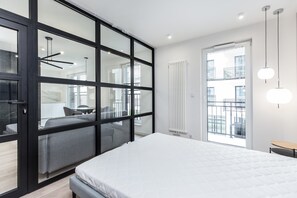 1 chambre, fer et planche Ă repasser, Wi-Fi, draps fournis