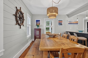 Dining - Porchside | Boothbay Harbor - Walk to Everything! (Boothbay Harbor)