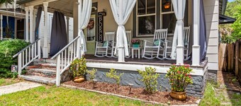 “Historic 3BR Porch Home 5 Min to Downtown Jax & Jags Stadium Pet-Friendly