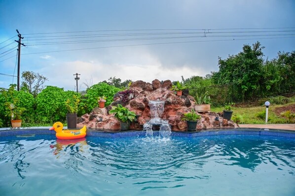 Pool - Glenvista Estate (Mahabaleshwar)