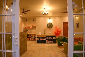 Interior detail - Glenvista Estate (Mahabaleshwar)