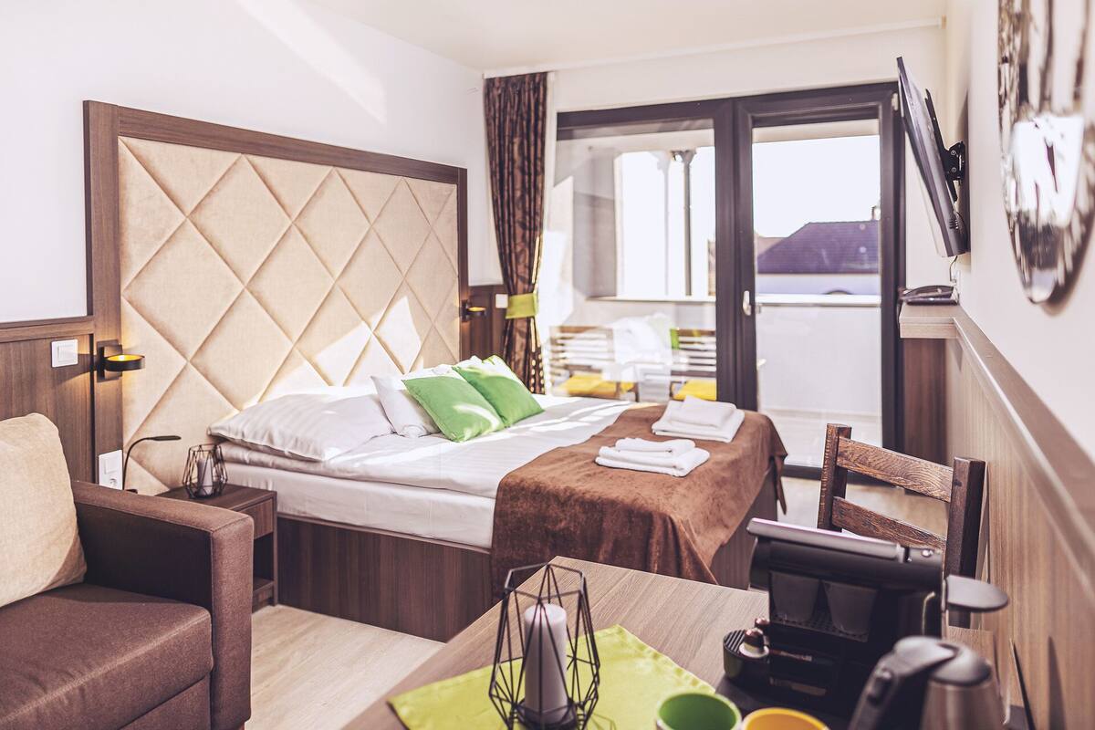 Deluxe Double Room | Premium bedding, memory foam beds, minibar, desk