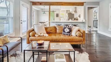 Televisión, videojuegos y oficina