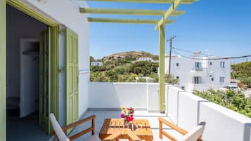 Standard Double Room | Balcony