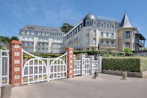 Exterior - Ground floor for 3 people near the beach (Pornic)