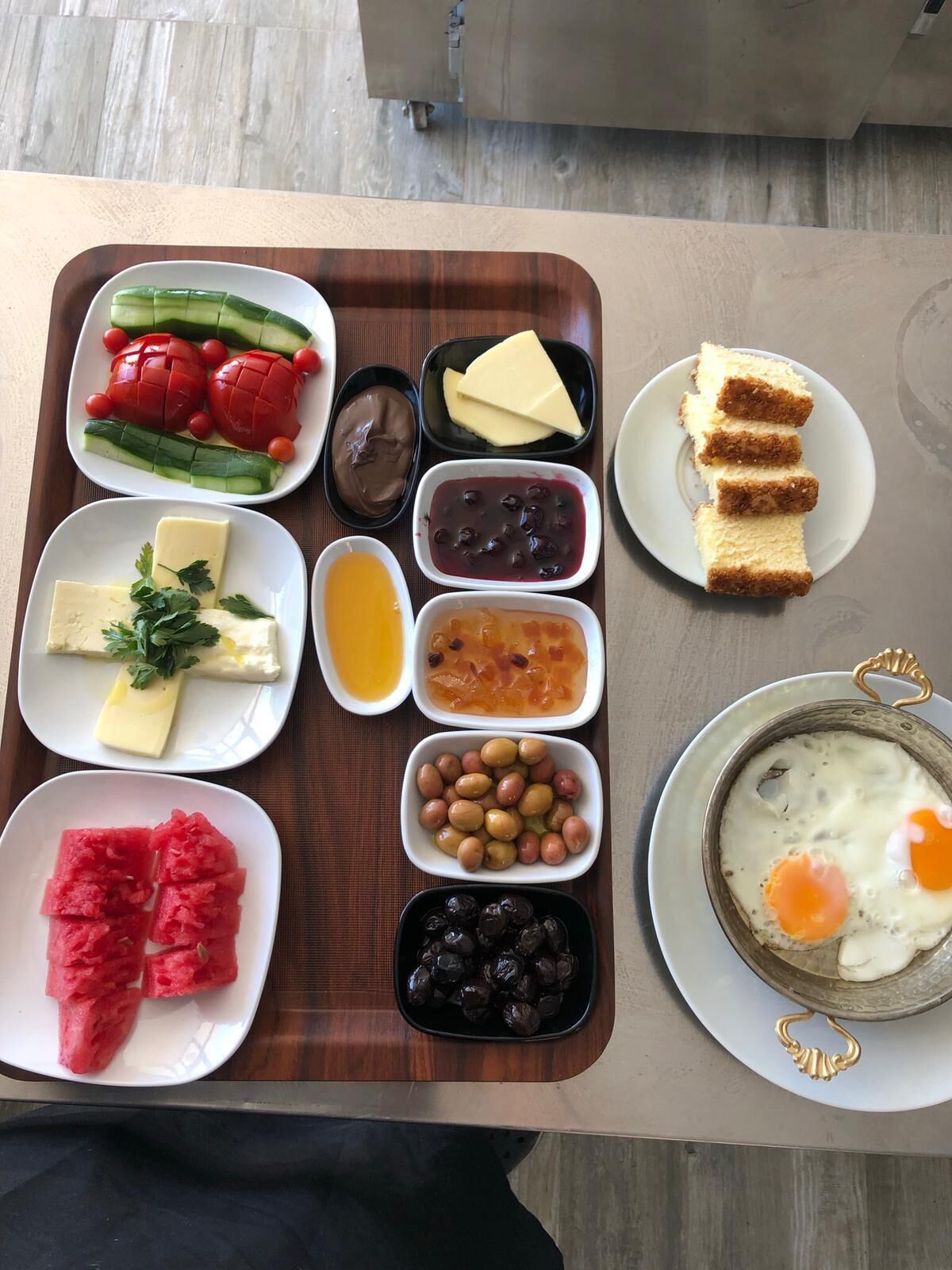 Petit déjeuner préparé à la commande compris tous les jours