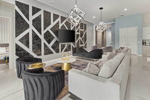 スマートテレビ、テレビゲーム、テーブルサッカー台、卓球台