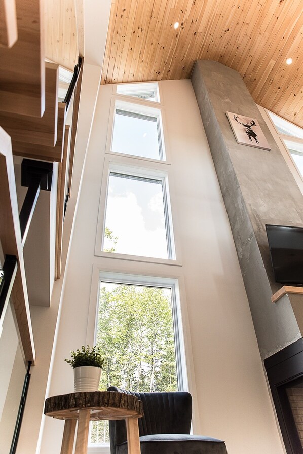 Interior - Chalet Le 26 de Charlevoix! Spa, Nature, Billiards, Pets allowed! (Petite-Rivière-St-François)