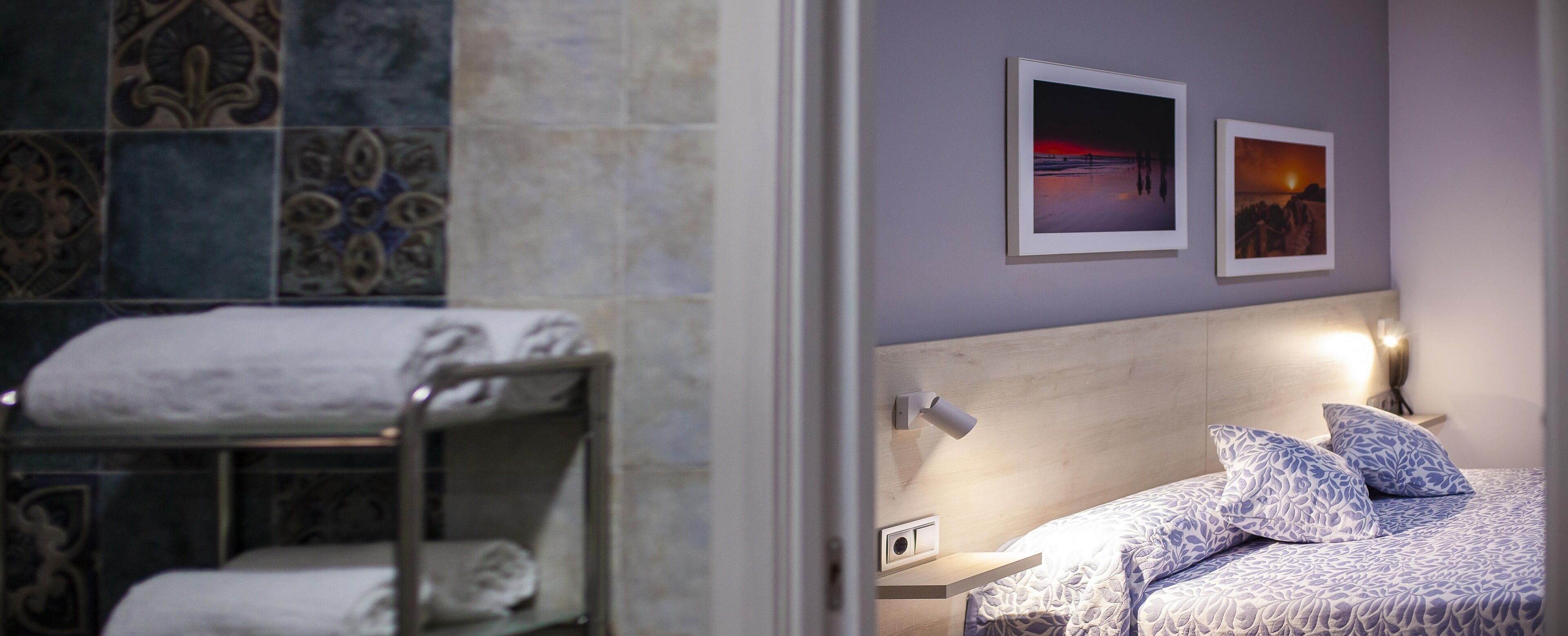 basic double room | desk, laptop workspace, free wifi, bed sheets