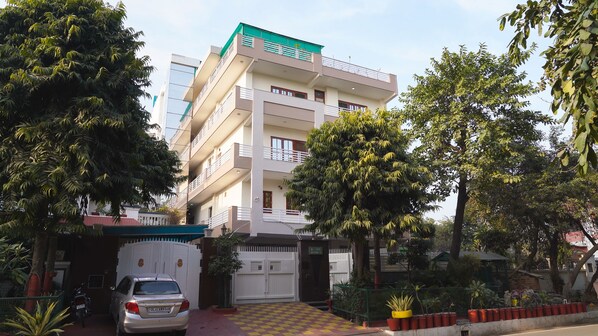Exterior - Budget Hotel in greater noida (Greater Noida)