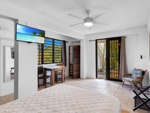 5 chambres, fer et planche Ă repasser, Wi-Fi, draps fournis