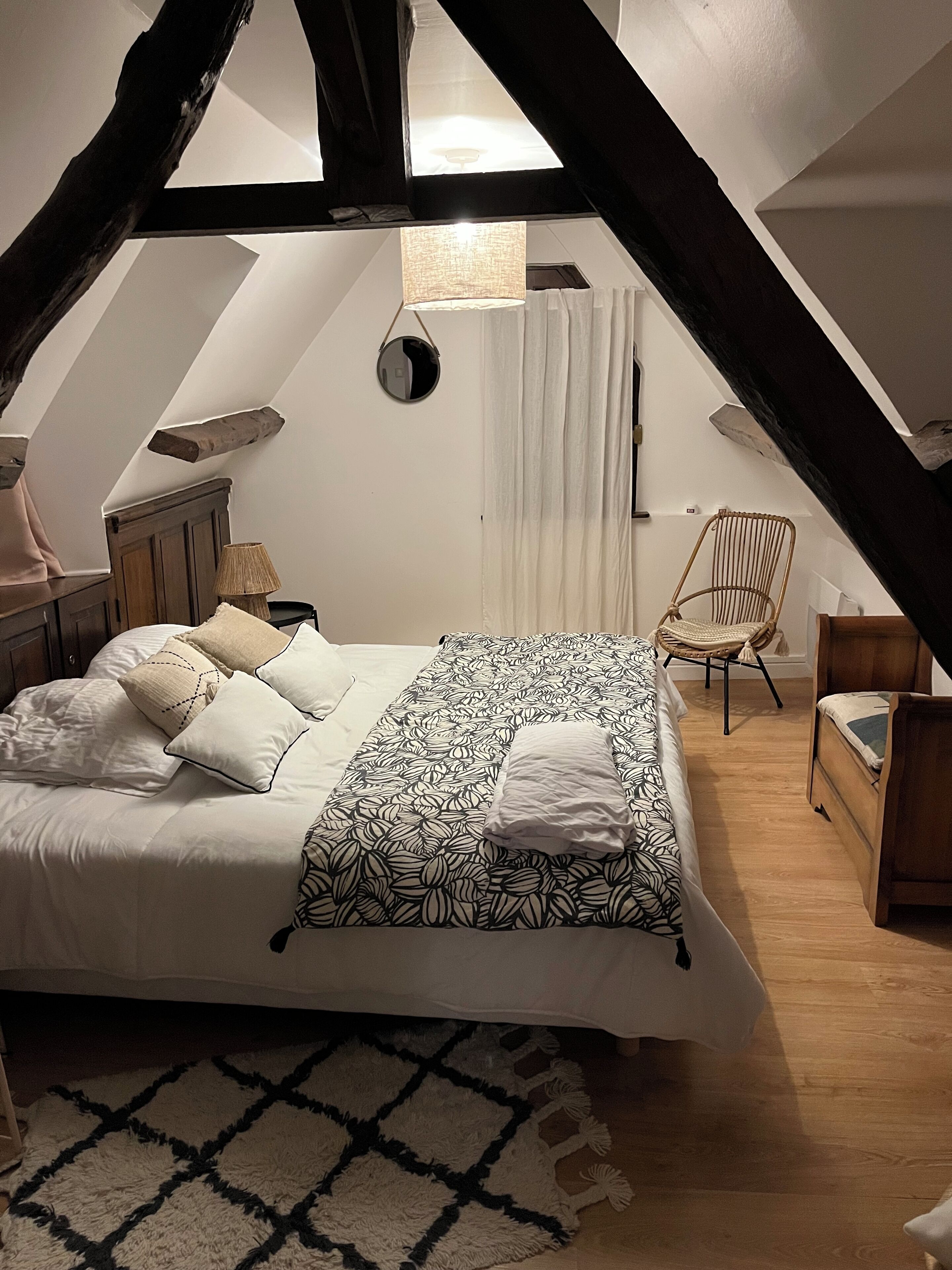 2 chambres, bureau, lit parapluie, Wi-Fi gratuit