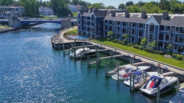Unclassified image, 1 of 19, button - First-Floor Lakefront Gem | Downtown Charlevoix | Pool, Hot Tub, Sauna (Charlevoix)
