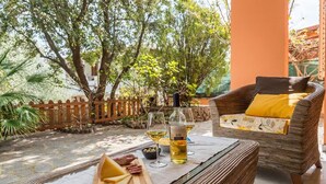 Terrace/patio - VILLA GERANI: private location  (Cala Gonone)