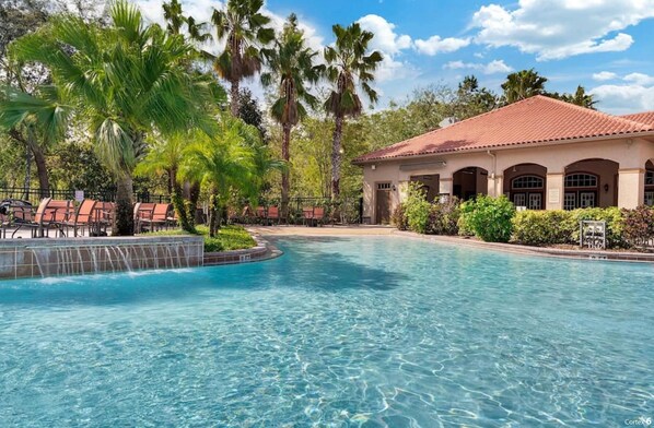 Outdoor pool, a heated pool - Impressive Condo Newly Renovated 2+2 Near Disney (Kissimmee)