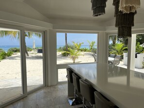 Interior - Perfect Beachfront House (Nassau)