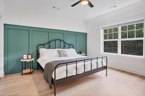 5 chambres, fer et planche à repasser, Wi-Fi gratuit, draps fournis