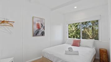 5 soverom, strykejern/-brett, wi-fi (inkludert) og sengetøy