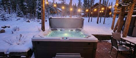 Bain à remous extérieur