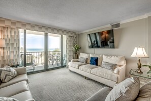 Smart TV, DVD player, stereo