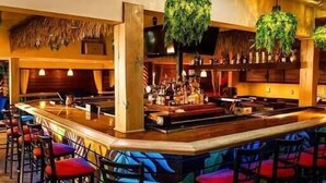 Bar (on property) - Monthly West End Retreat In Elevator Building     |     3 King Beds, Patio, Spacious Long Term Listing, Sleeping Space for Guests, Perfect for Vanderbilt Students, Walk to Campus, 24 Hr Hospitality (Nashville)