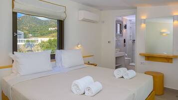 In-room safe, desk, iron/ironing board, free cots/infant beds