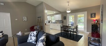 Whole House in San Antonio. Walking Distance to St. Leo University! 